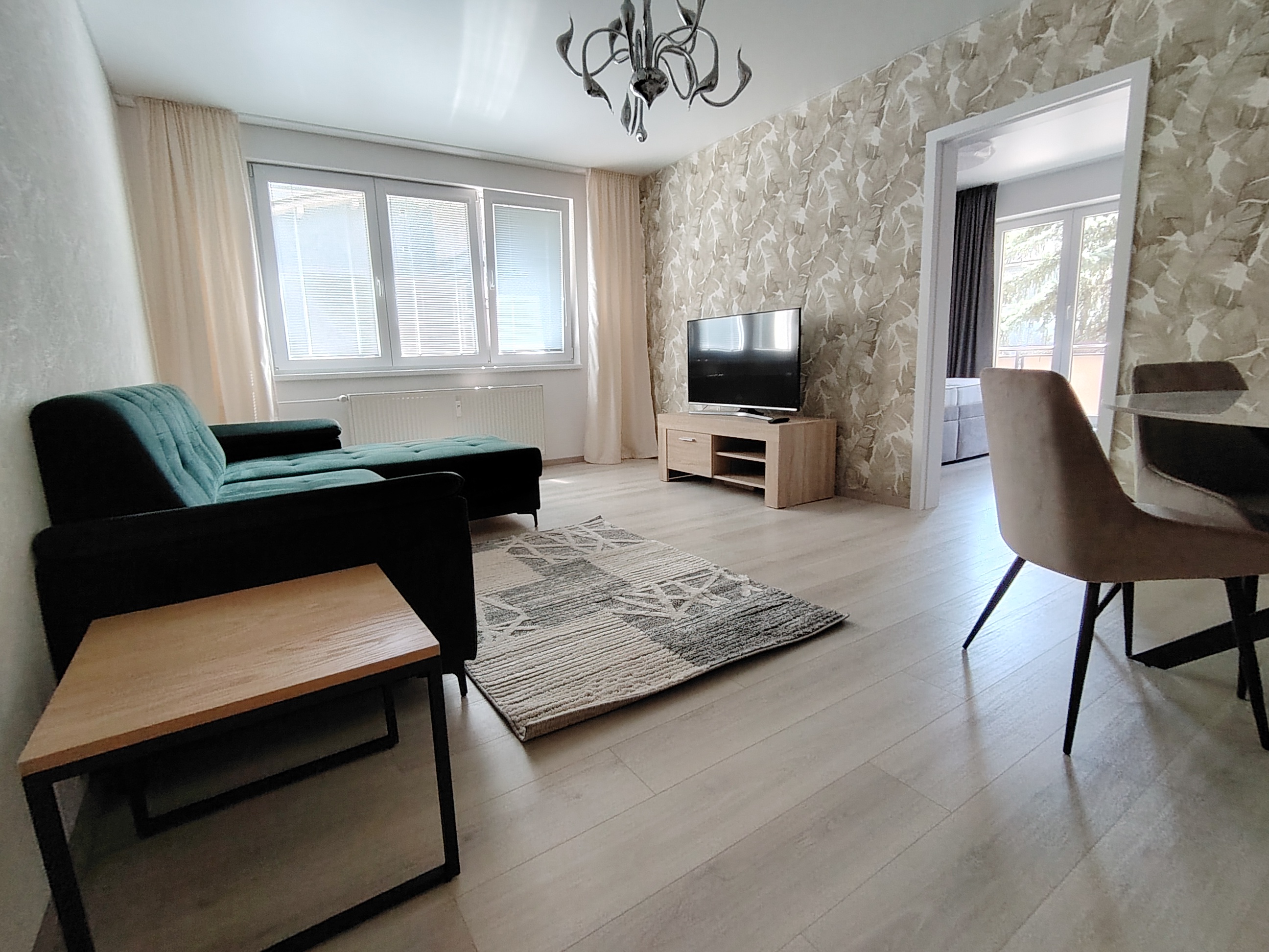 REZERVÁCIA - Prenájom 2 izbový byt, Žilina - Hliny, Cena: 790€/mesiac